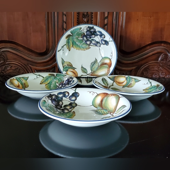 Pier 1 Other - (4) "Macintosh" Pier 8 1/2" Coupe Bowls by England 🇬🇧 Angleterre (Retired)